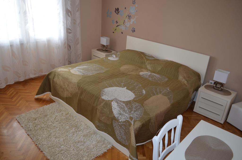 Apartments Mihalic 바슈카 객실 사진