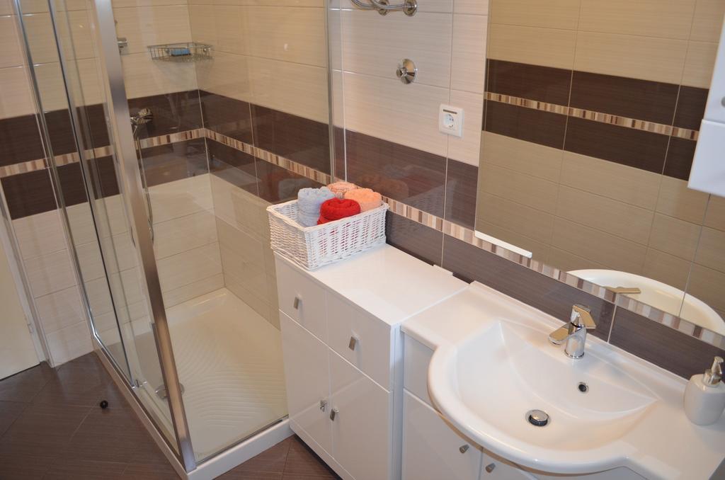 Apartments Mihalic 바슈카 객실 사진